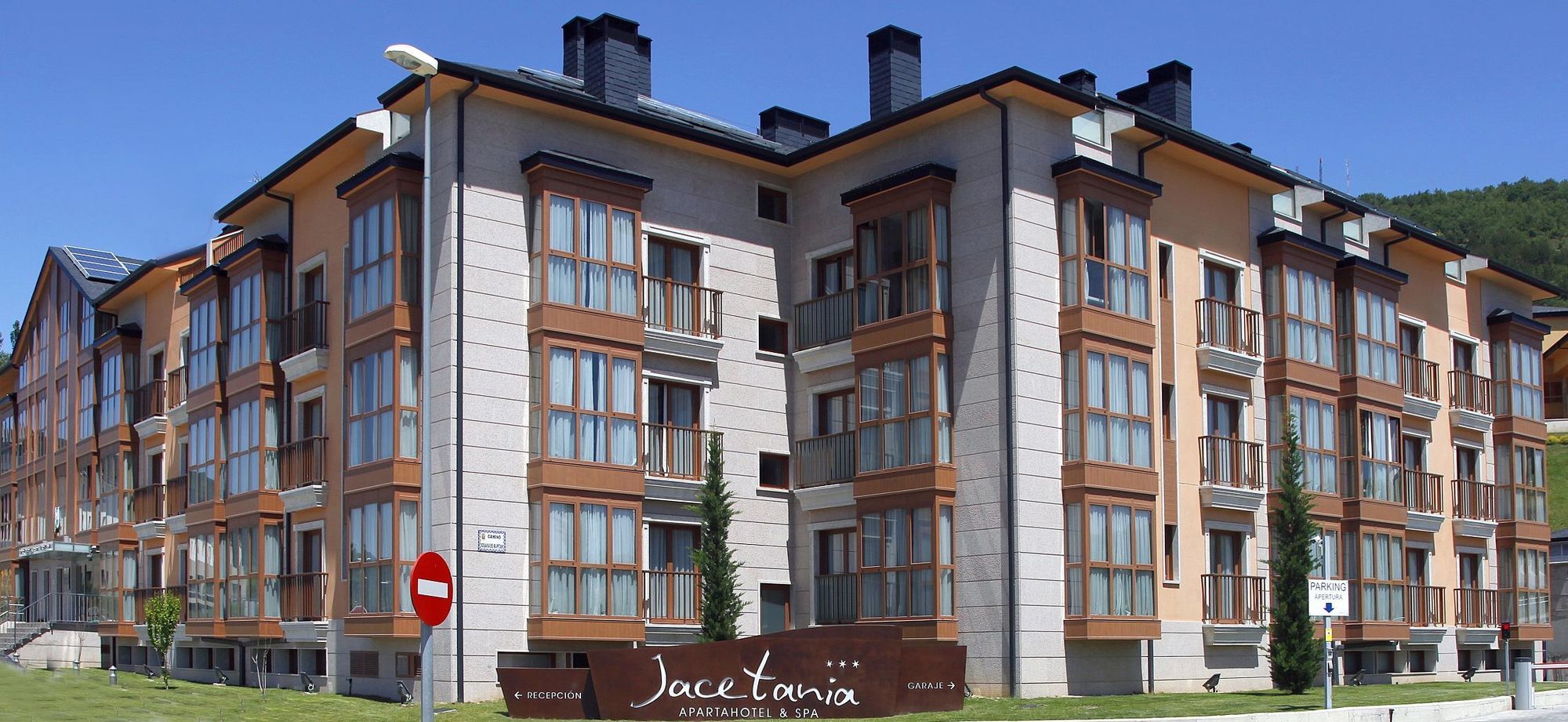 Aparthotel & Jacetania Jaca