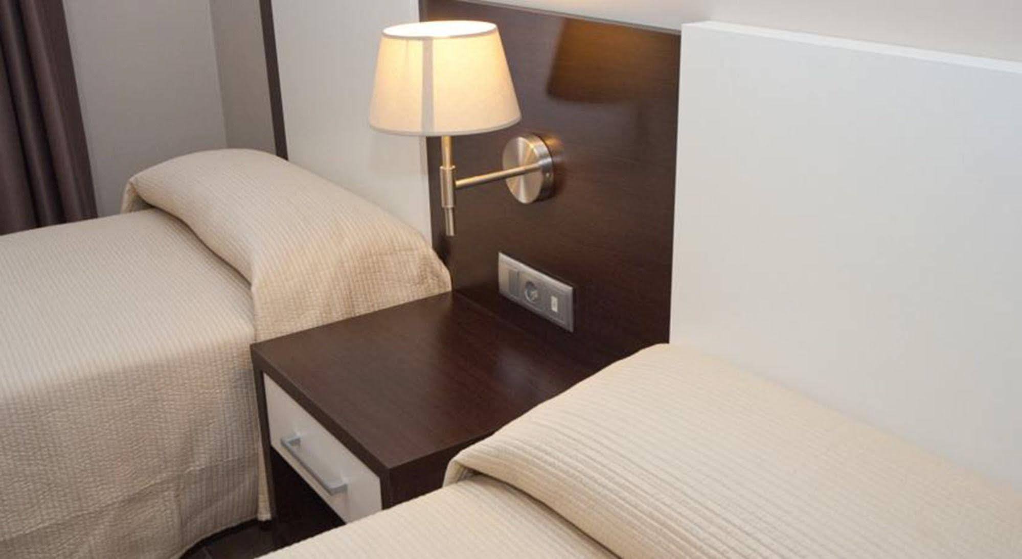 Aparthotel & Jacetania