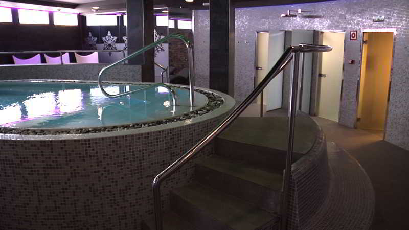 & Jacetania Aparthotel
